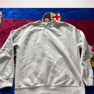 Nike Men’s Crewneck Sweatshirt - Cream